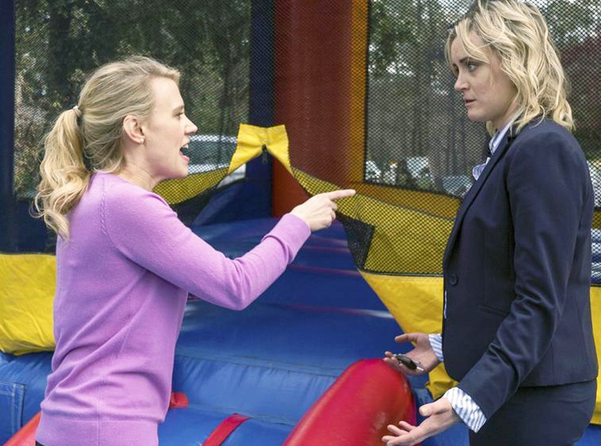 Kate McKinnon, Family